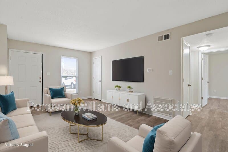 Charlotte Condo: 4620 Central Ave, Unit B