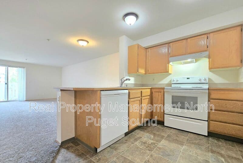 Marysville Condo: 11811 State Ave