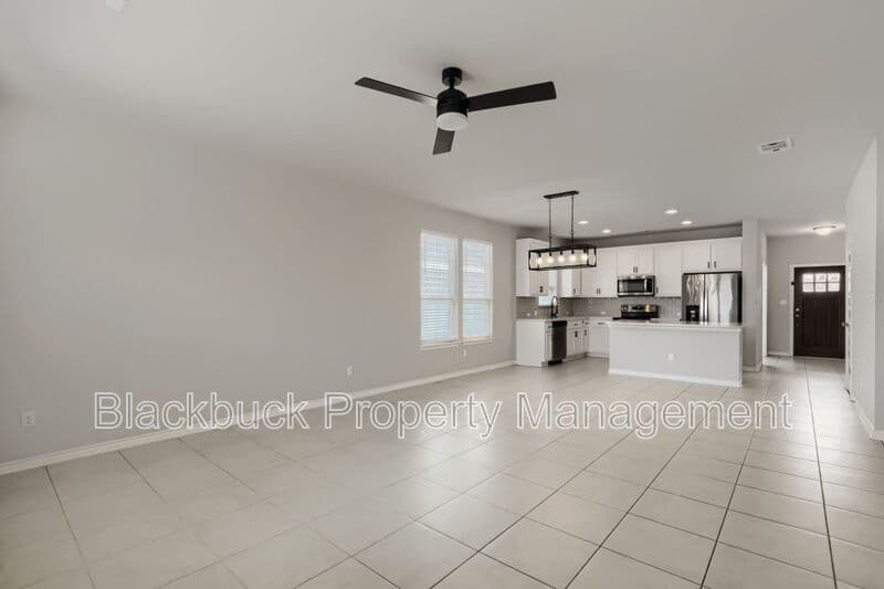Leander House: 345 Ancellotta Way