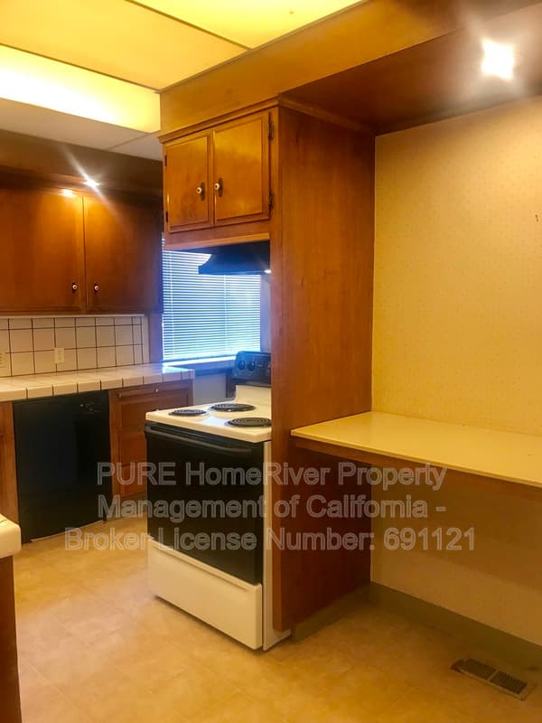 Sacramento House: 314 23rd St