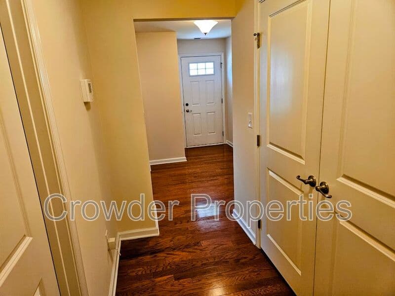 Charlotte House: 4023 Zilker Park Dr