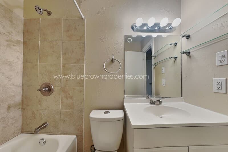 Euless House: 805 Aransas Drive