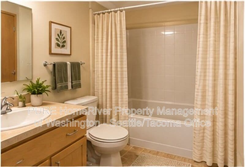 Tacoma House: 6601 S 8th St