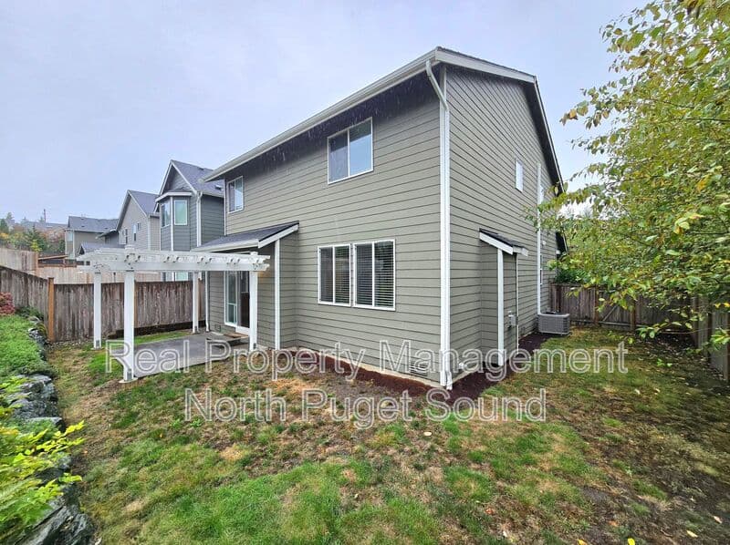 Marysville House: 8432 75th St NE
