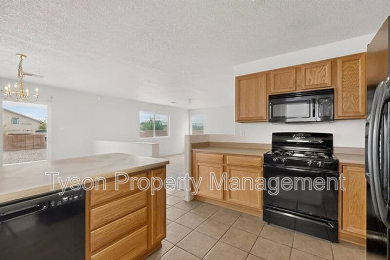 Albuquerque House: 2736 Blue Sky St SW