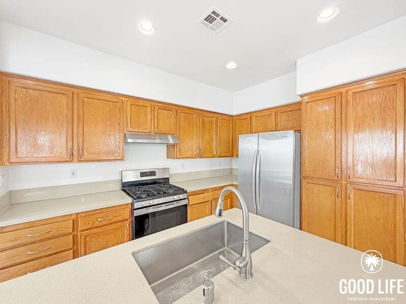 Poway House: 12229 Juniper Way