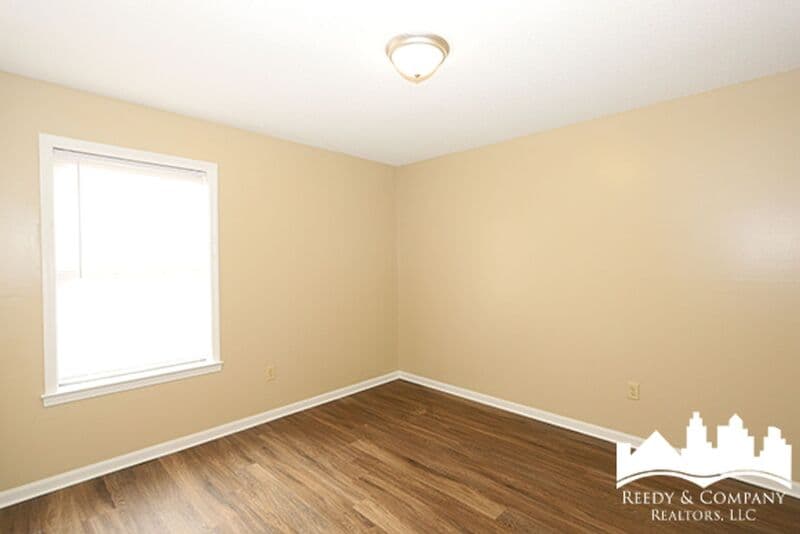 Bartlett House: 3234 Lichen Dr