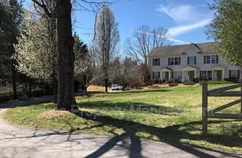 Fletcher Condo: 11 Breezy Meadows Lane - Breezy Meadow B
