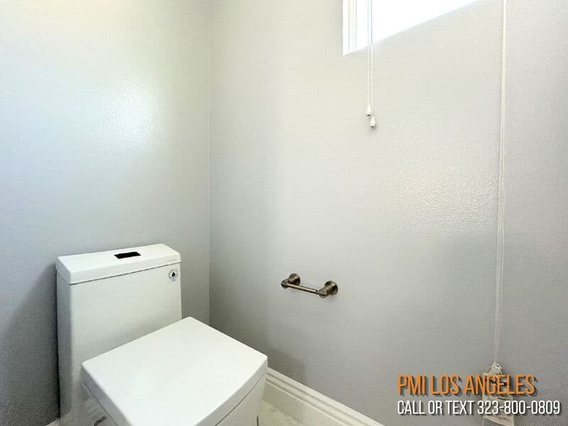 Pacoima House: 12445 Sonoma Drive