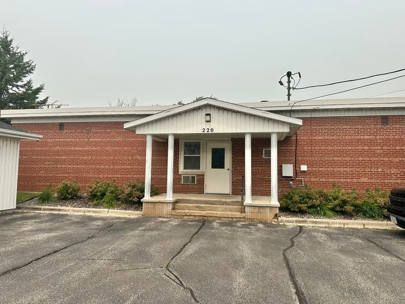 Seymour Condo: 220 Robbins Street - 5