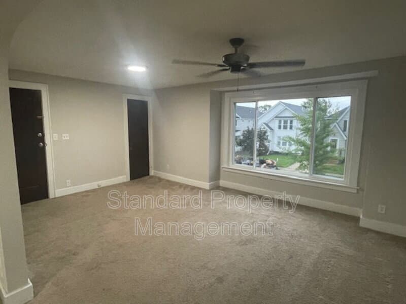 Kenmore Condo: 193 Shepard Avenue
