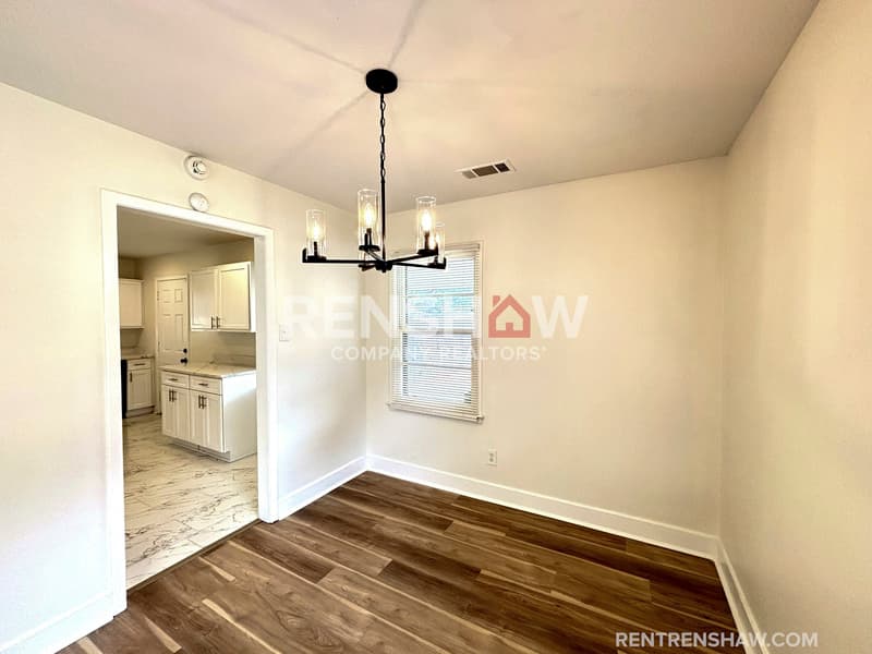 Memphis House: 4910 Helene Rd