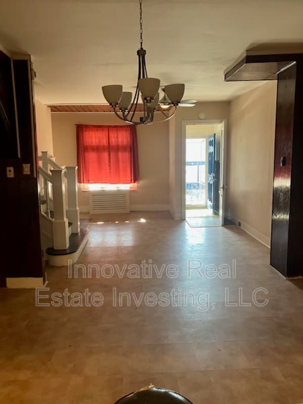 Philadelphia House: 6115 Lansdowne Avenue