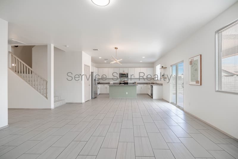 Tolleson House: 10426 W Cordes Rd
