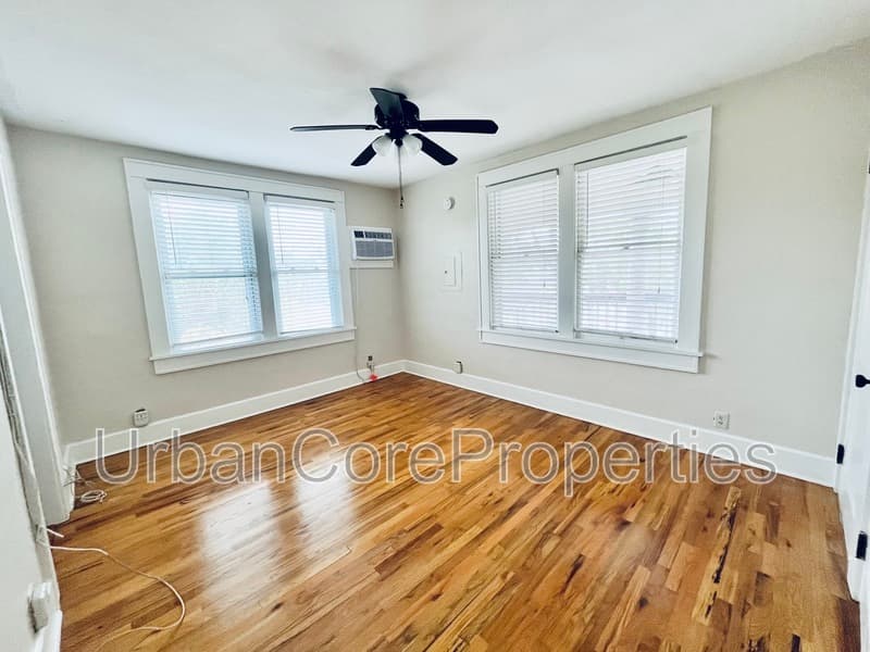 St. Petersburg Condo: 430 5th St N