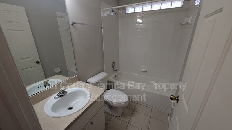 Wesley Chapel House: 6047 White Sails Dr