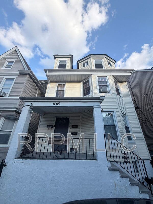 East Orange Condo: 106 North 16th Street - 3