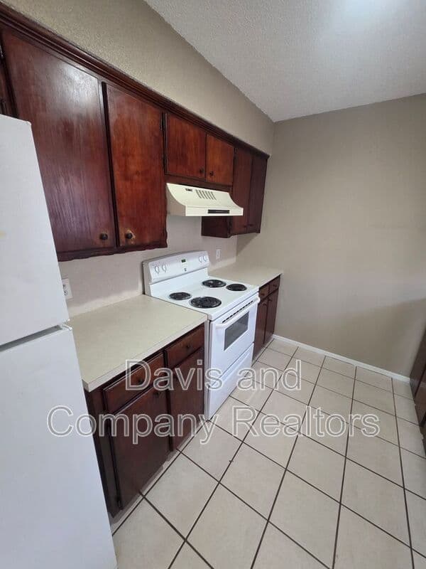 Midland Condo: 4800 Harvard Ave