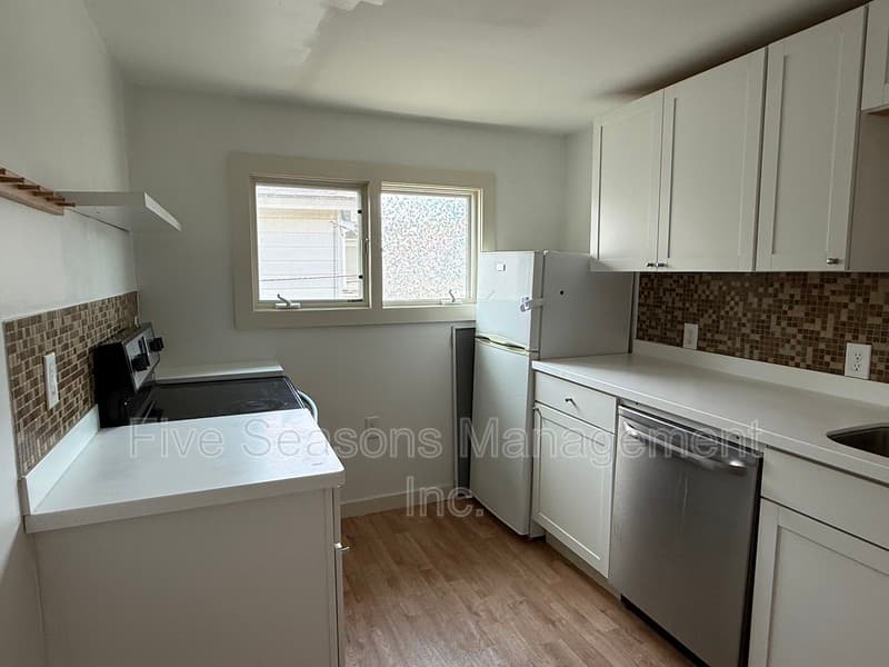 Burlington Condo: 133 Elmwood Avenue - 4