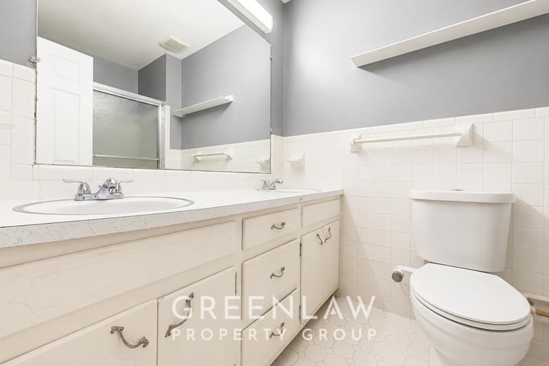 Atlanta House: 3605 Flat Shoals Road
