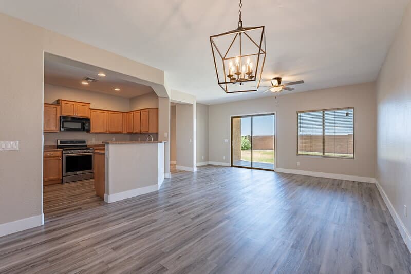 Florence House: 7599 West Springfield Way