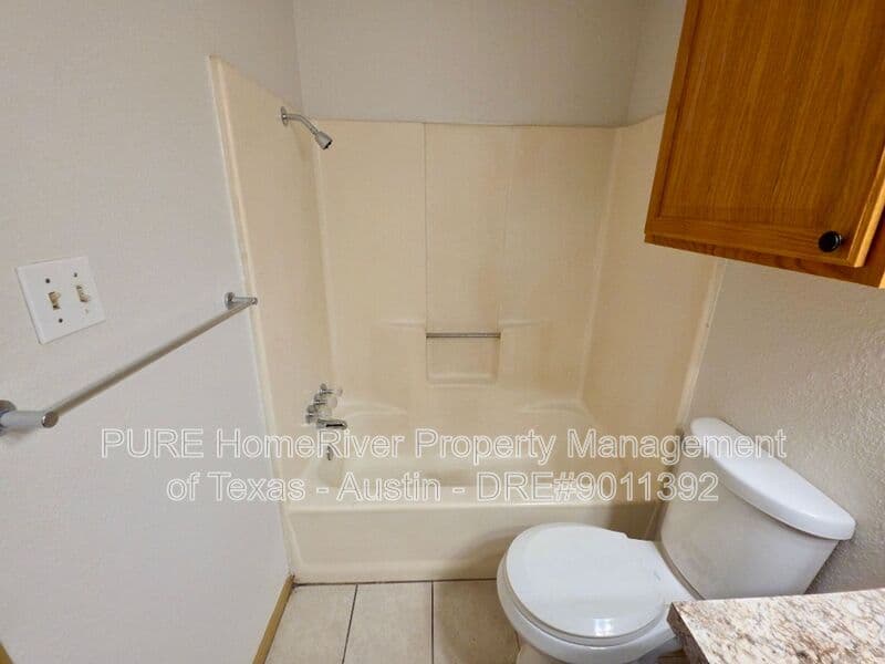 Round Rock Condo: 1015 Woodlief Trl