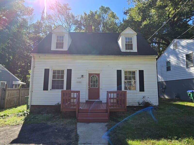 Richmond House: 2418 Ruffin Rd
