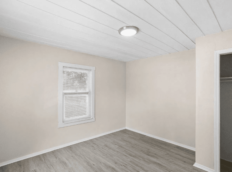 St. Petersburg Condo: 935 Union Street South - Rear Upper