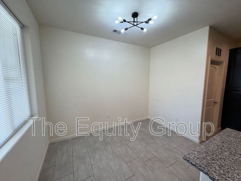 Tulare House: 3272 Manchester St