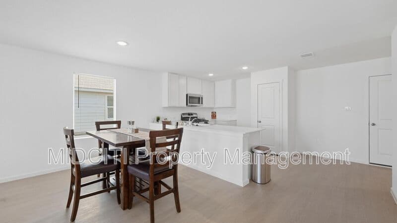 New Braunfels House: 3159 Dispatch Dr
