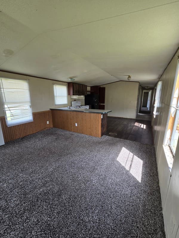 Fayetteville House: 2502 Cattail Cir