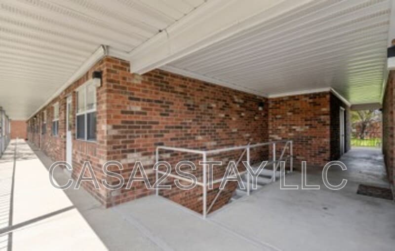 Louisville Condo: 2165 St Johns Place