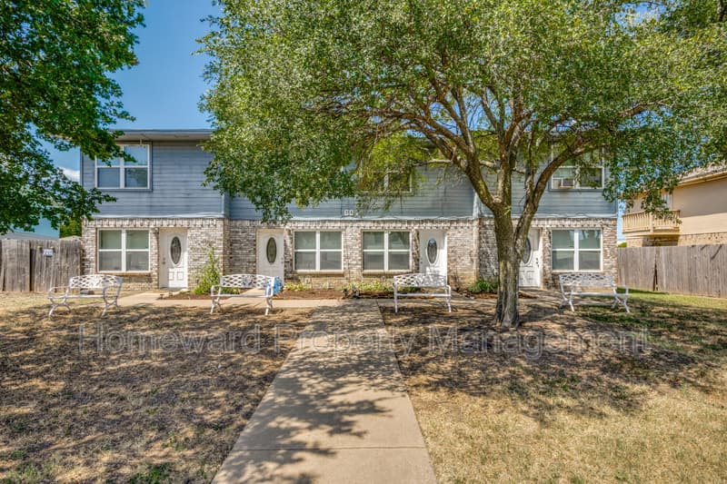 Denton Condo: 604 Meadow View Court - 3