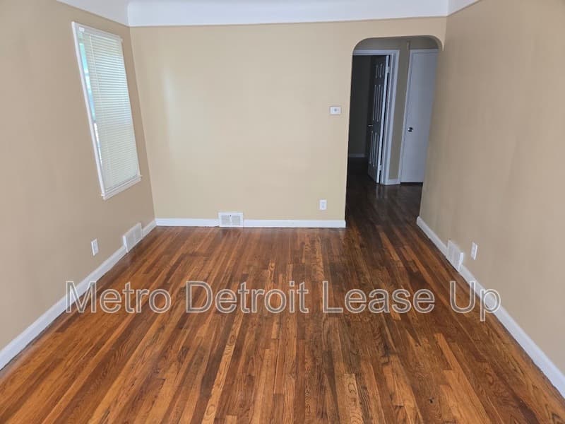 Detroit House: 11035 Worden Street