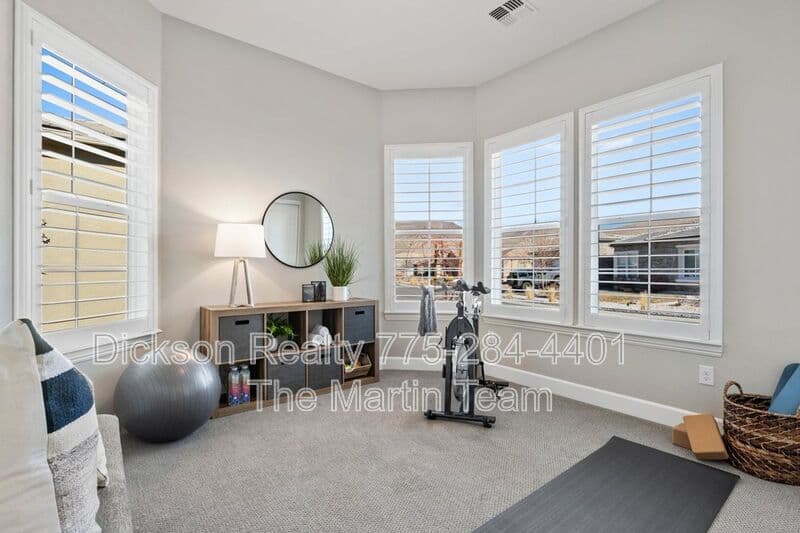 Reno House: 9915 Sea Breeze Lane