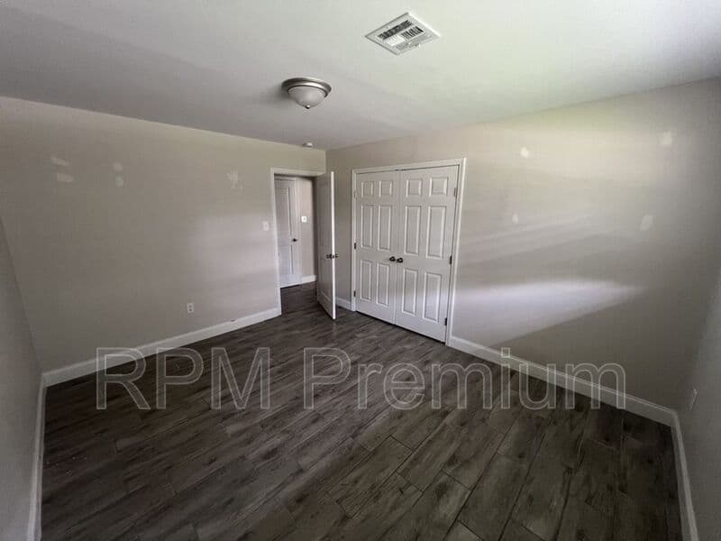 Baton Rouge House: 10444 Browning Dr.