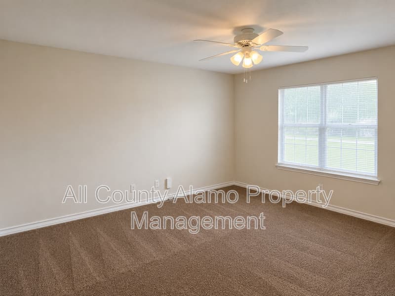 Converse Condo: 8129 Morning Grove