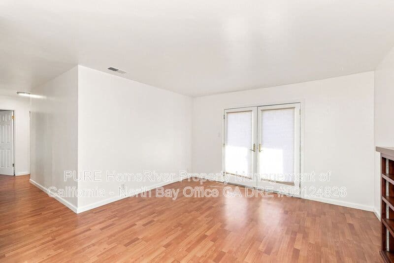 Rohnert Park House: 257 Allan Avenue