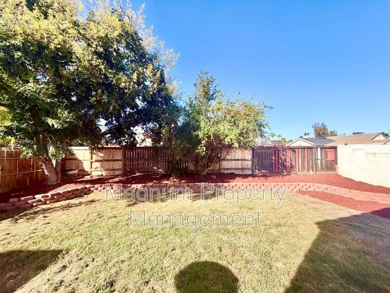 Murrieta House: 39752 Sunrose Dr