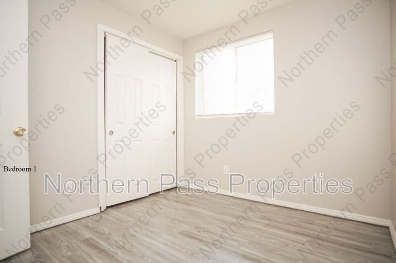 El Paso Condo: 411 Dodge