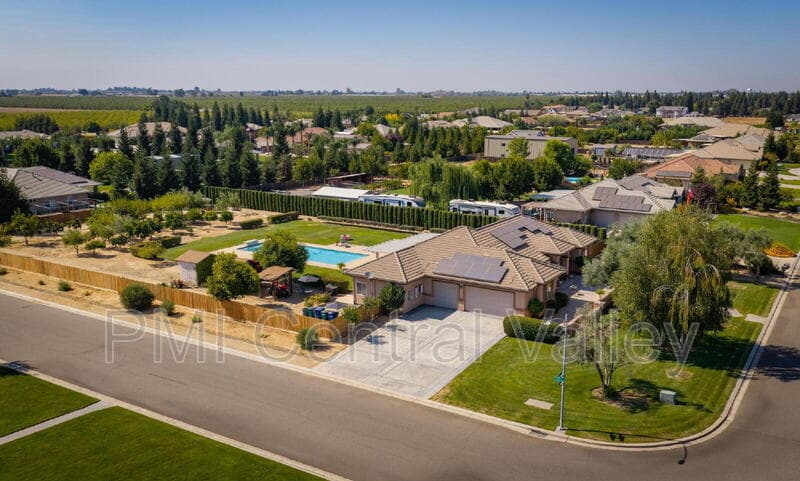 City of Atwater House: 1761 KT Avenue