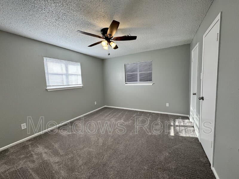 Lorena House: 140 Towne West Drive