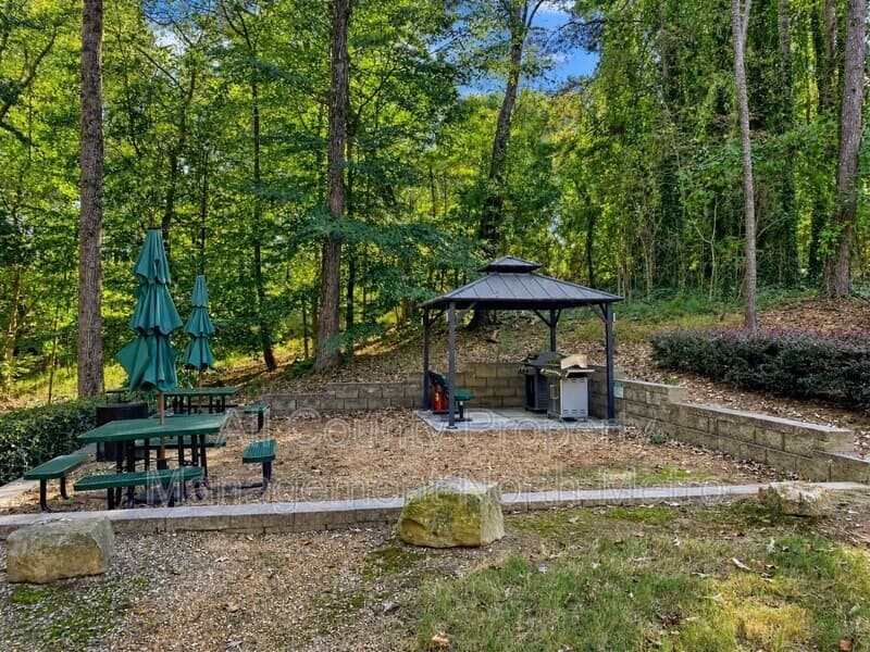 Marietta Condo: 4120 Riverlook Pky SE