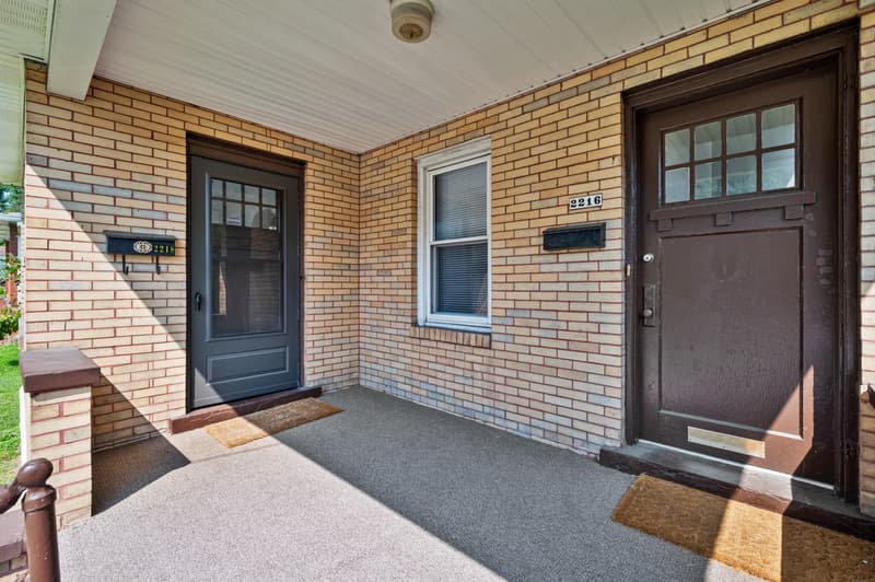 Pittsburgh Condo: 2218 McMonagle Avenue