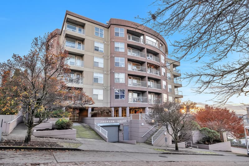 Seattle Condo: 530 Melrose Ave E