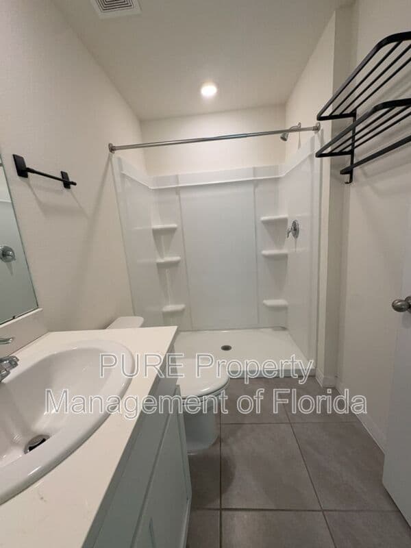 Summerfield House: 10326 SE 162nd Place RD