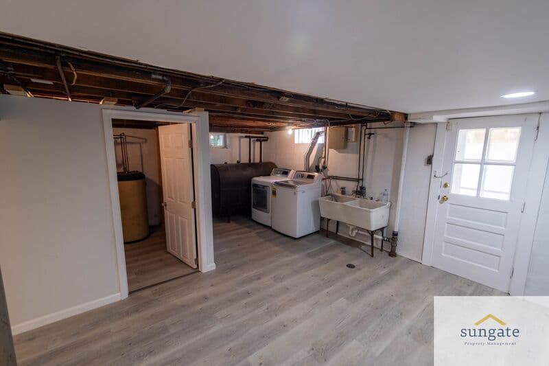 Towson Townhome: 211 Burke Ave