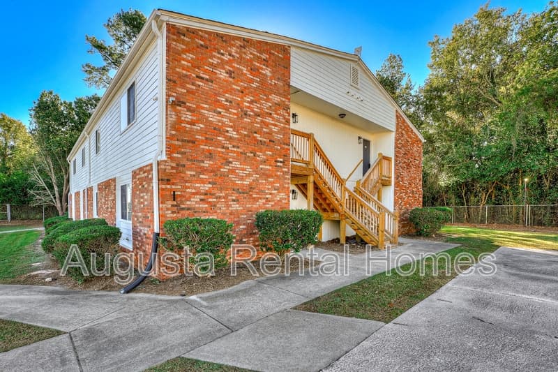 North Augusta Condo: 520 East Buena Vista Avenue - 1008