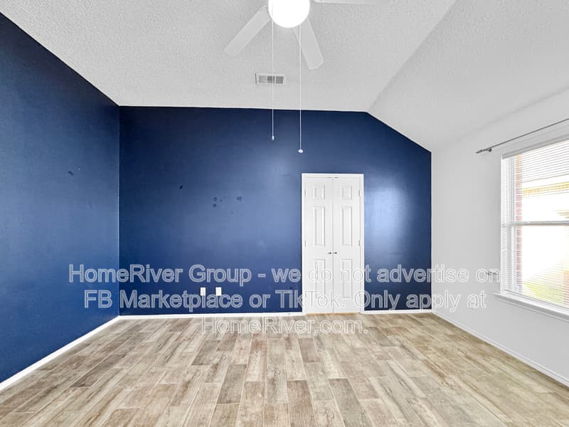 Mesquite House: 2300 Granbury Dr