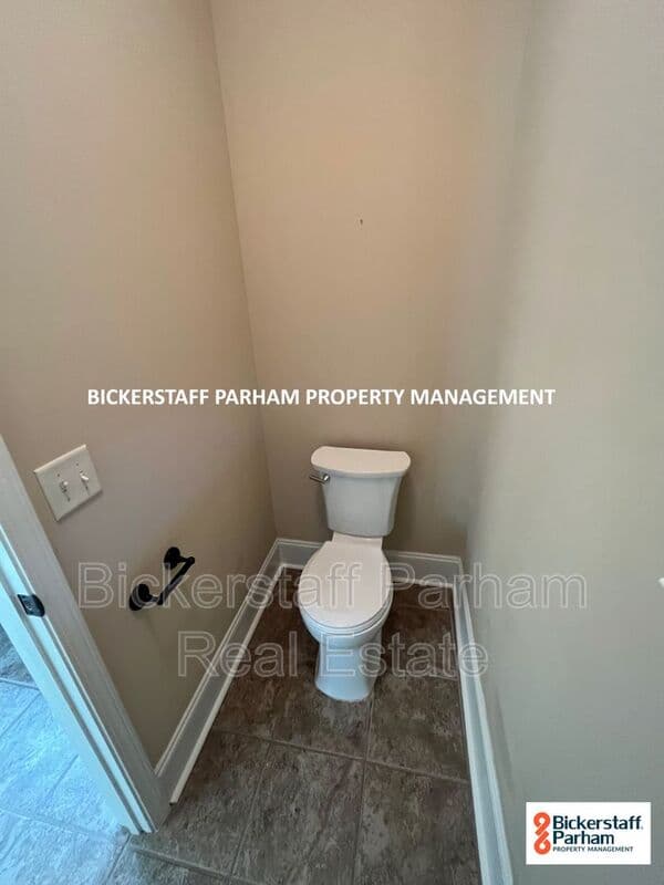 Fortson House: 9468 Forest Crown Drive
